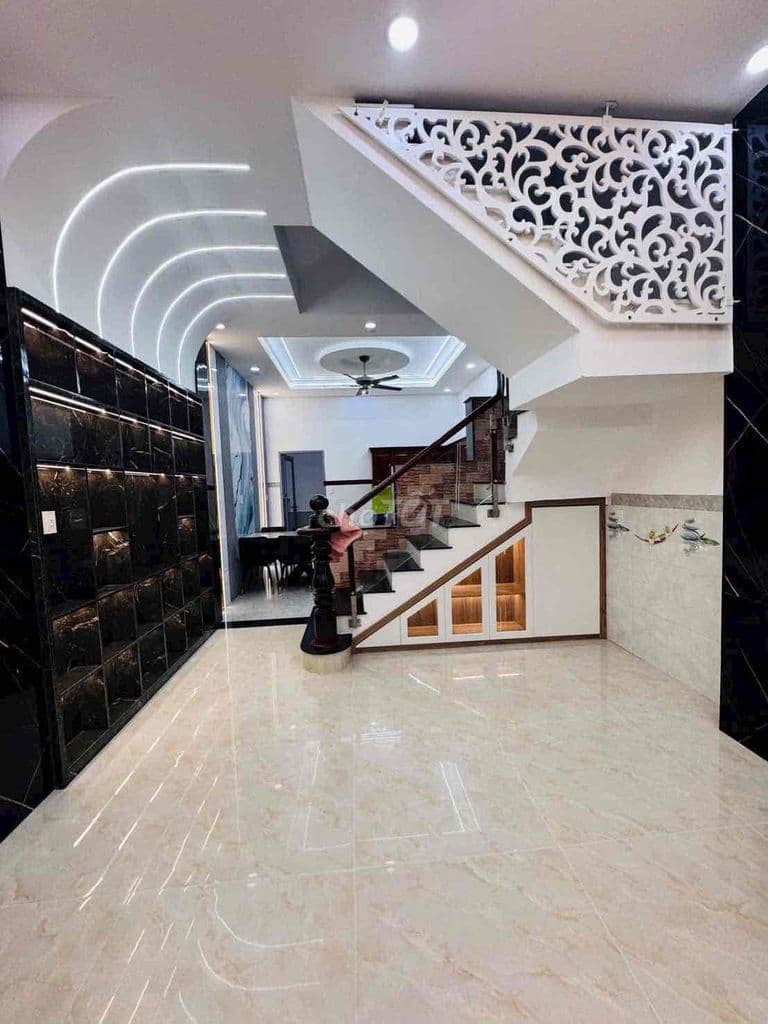 nhà mặt tiền buôn bán xây chắc chắn tặng full nội thất - Ảnh 3