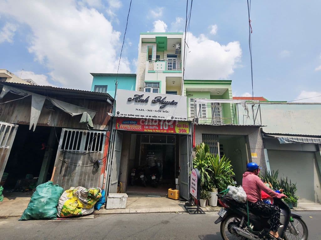 BÁN NHÀ MẶT TIỀN XÃ TRUNG CHÁNH