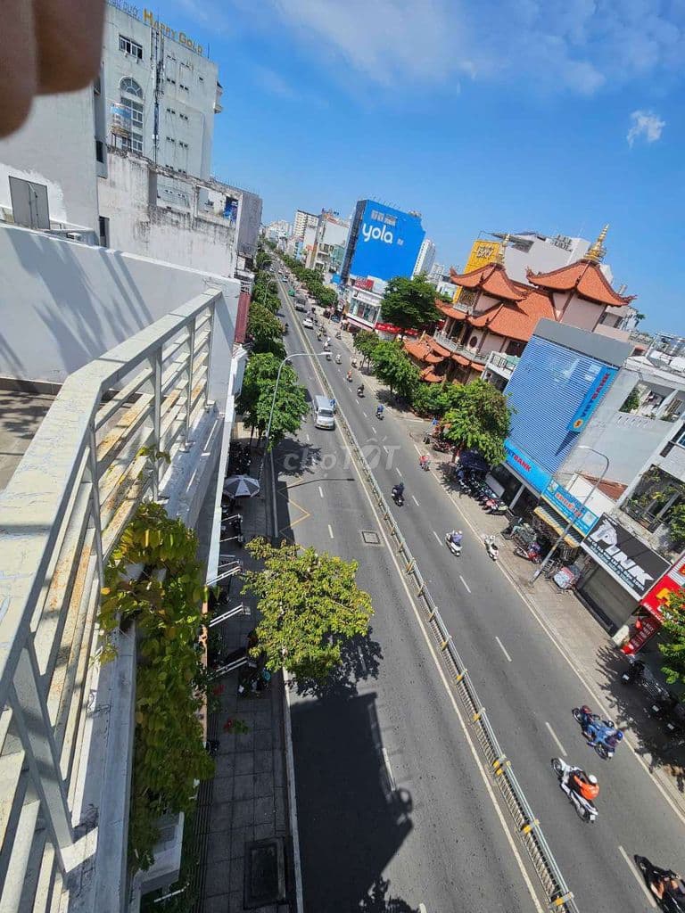 Chính chủ bán nhà MT Lũy Bán Bích, 5 tầng, 145m², KD sầm uất, 25.5 tỷ