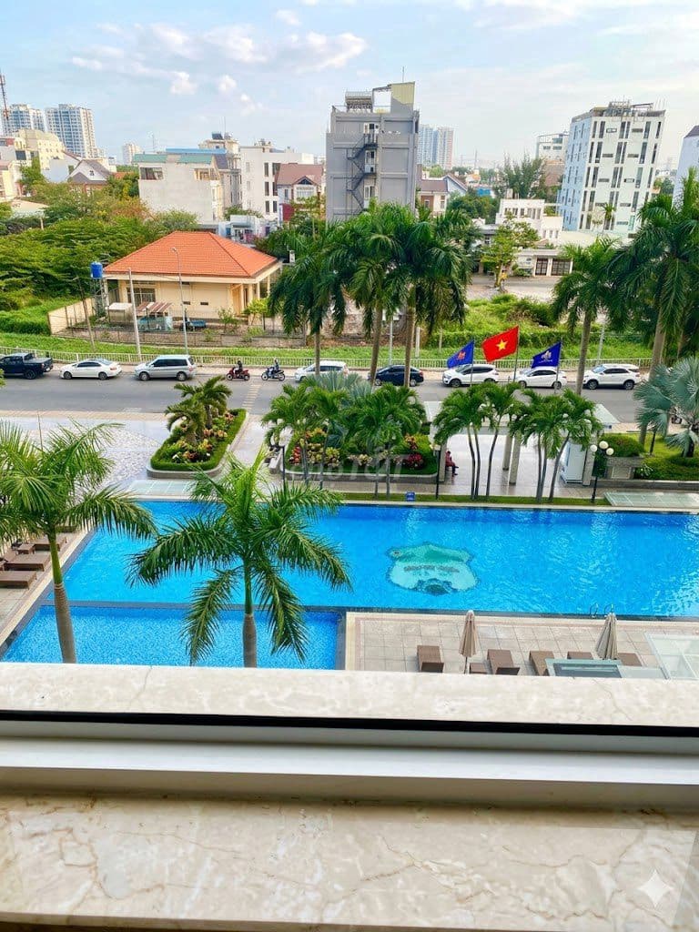 CHÍNH CHỦ CẦN BÁN CĂN HỘ RỘNG 226M2 GIÁ RẺ