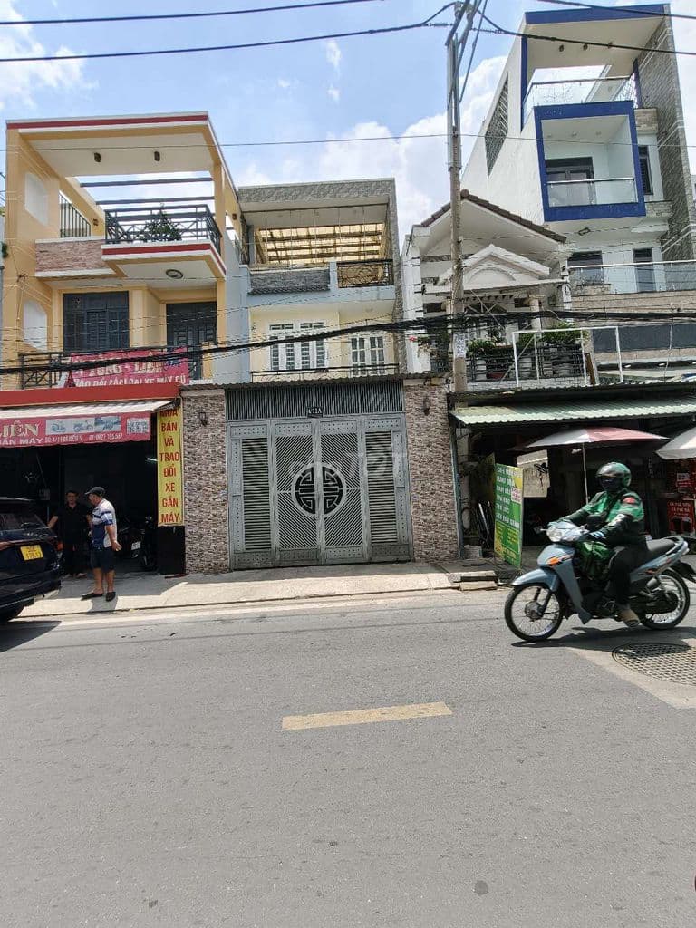 Nhà 5x20m đúc 2 tấm mặt tiền KD đường Bà Điểm 5 - Ảnh 2