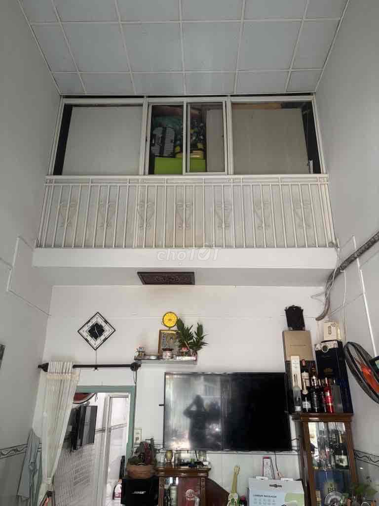 BÁN NHÀ QUÂN 2 54m2 4,5ty 5x11m sổ hồng thổ cư