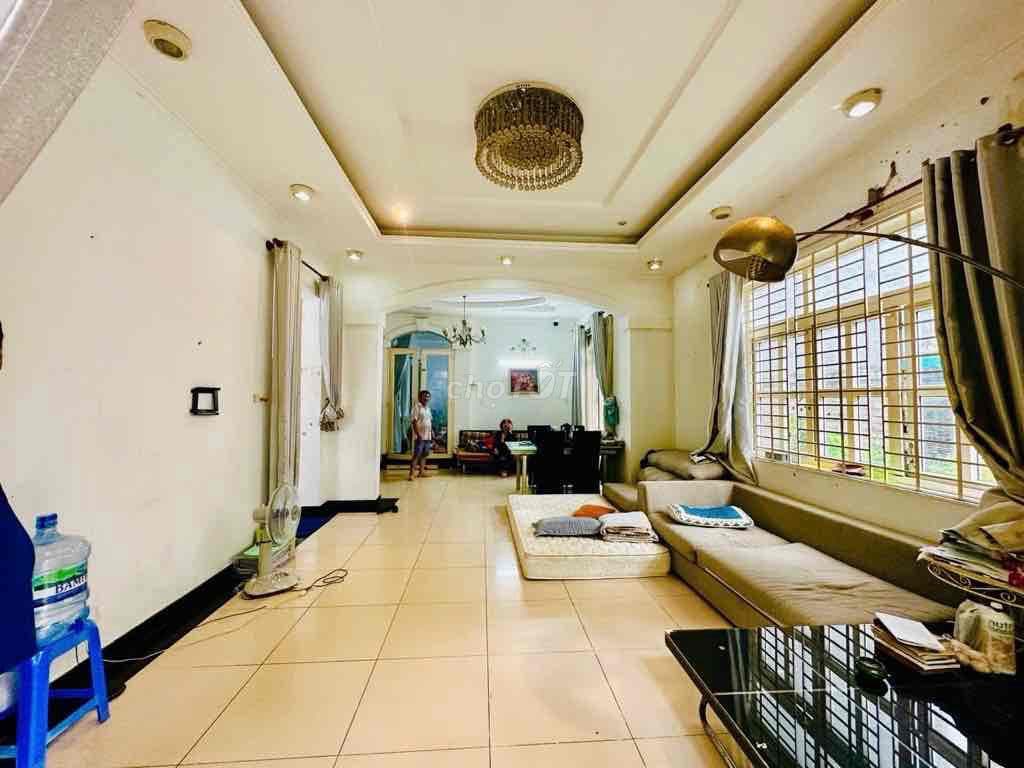 LÊ TRỰC – GIẢM 4 TỶ – BIỆT THỰ 3 TẦNG – OTO VÀO NHÀ– 217M2– CHỈ 22 TỶ