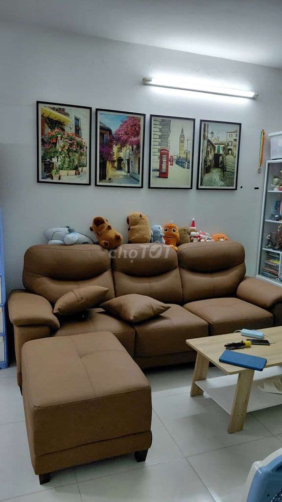 Căn hộ sổ hồng chính chủ bán