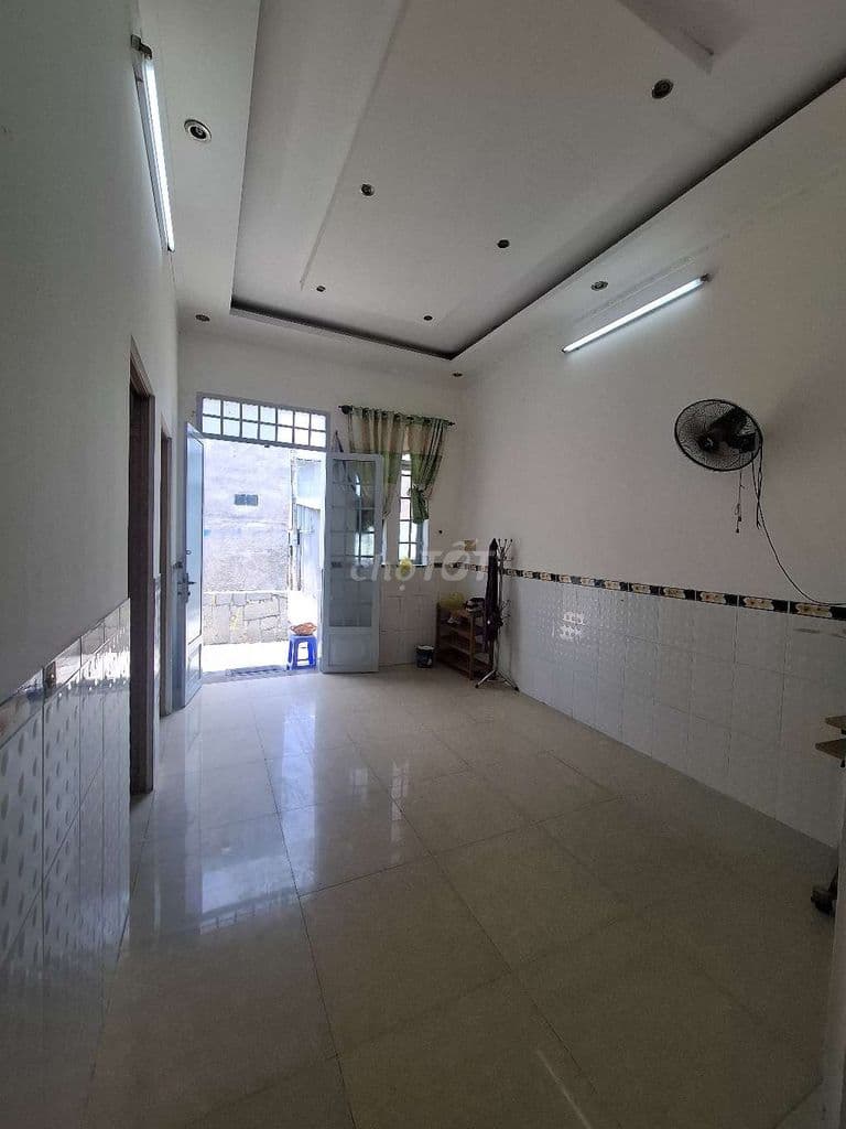 CC bán nhà hẻm gần chợ Thủ Đức - Ảnh 2