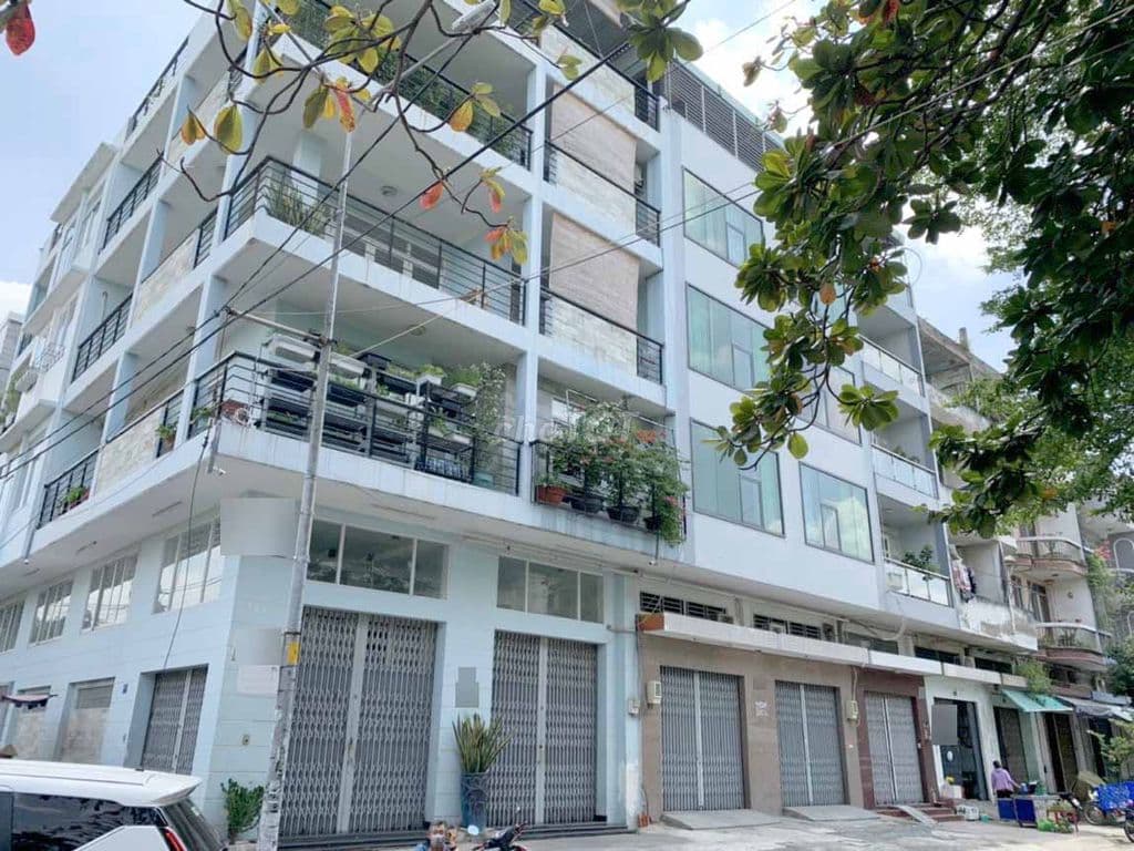 Căn đôi 8x16m, 5 tầng, gần Metro số 5, Tạ Quang Bửu, P.6, Q.8