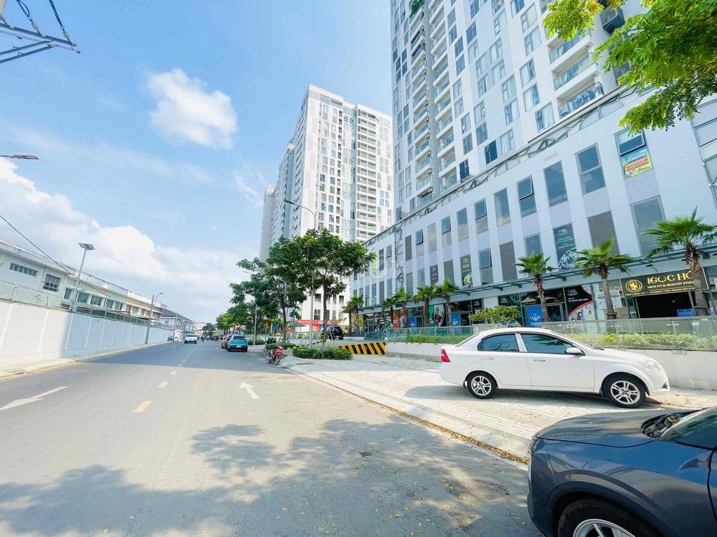 ĐẤT THỔ CƯ VIEW HỒ BƠI CHUNG CƯ URBAN - ĐỐI DIỆN VẠN PHÚC - NGANG 4.5M