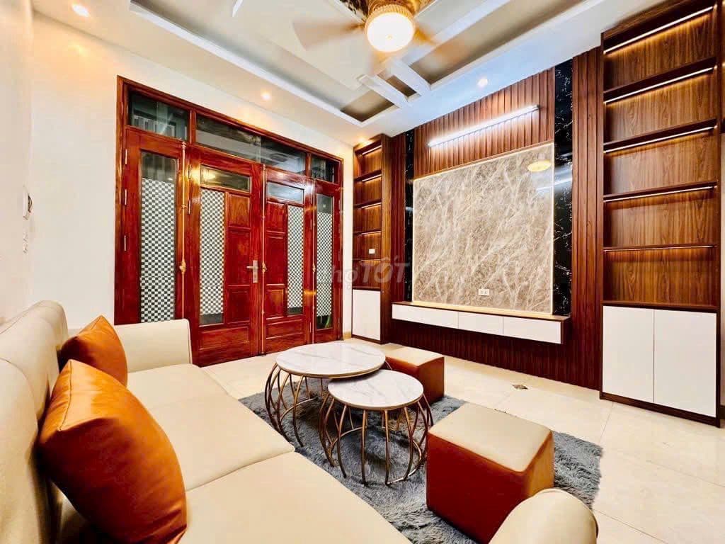 Bán nhà 5 tầng full nội thất Hoàng Mai, 30m2, 6 tỷ - Ảnh 2