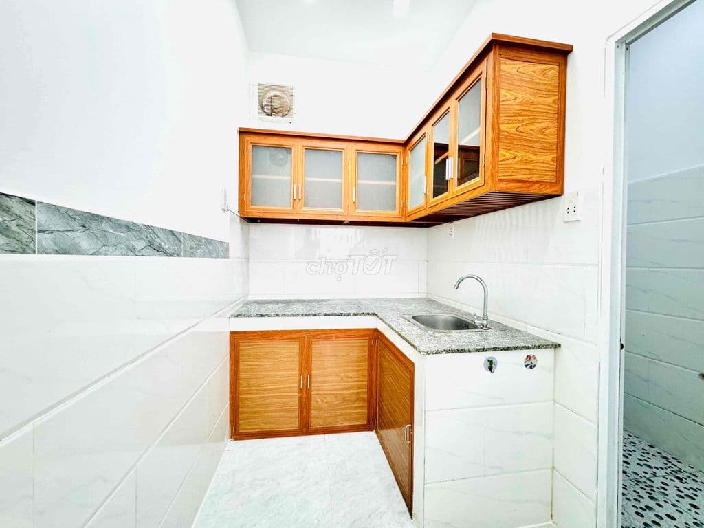 Cần Bán Nhà 2 lầu 3 Phòng Ngủ - 1 tỷ 580tr Đường Xe Hơi Q12 - Ảnh 3