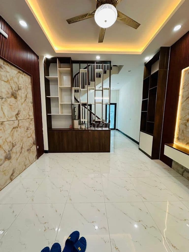 Bán nhà Hoàng Mai, sát Hai Bà Trưng, 45m2, 8.2 tỷ - Ảnh 2