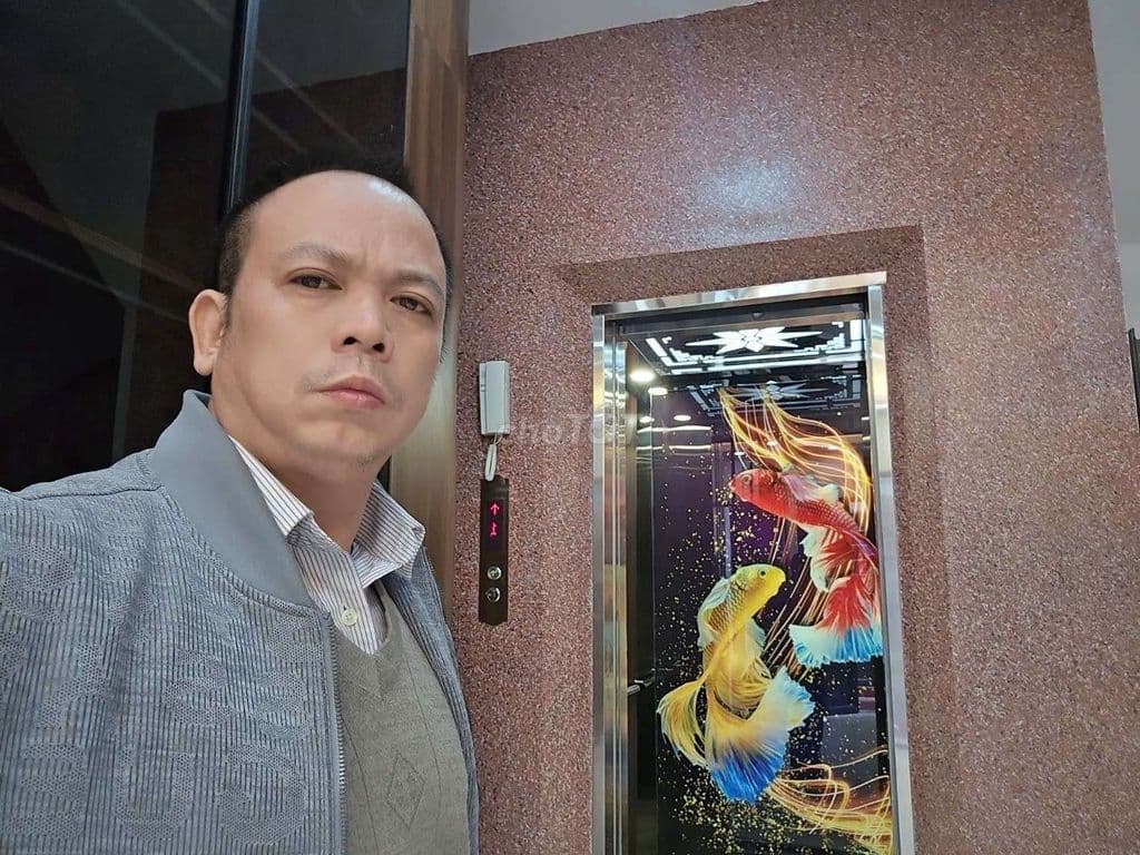 Nhà mới Lĩnh Nam 35m,6,9tỷ, nội thất ,thang máy xịn ,đẳng cấp như hình