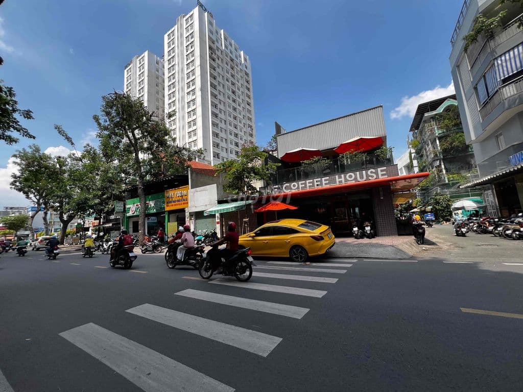 Bán Nhà 2 Mặt Tiền Đinh Tiên Hoàng Q1 - Ảnh 2