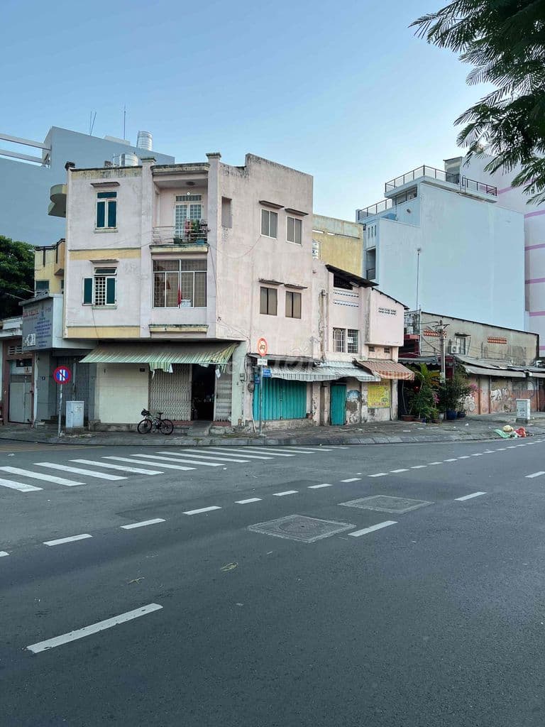 nhà bán 3 mắt tiền .võ văn kiệt và gò công