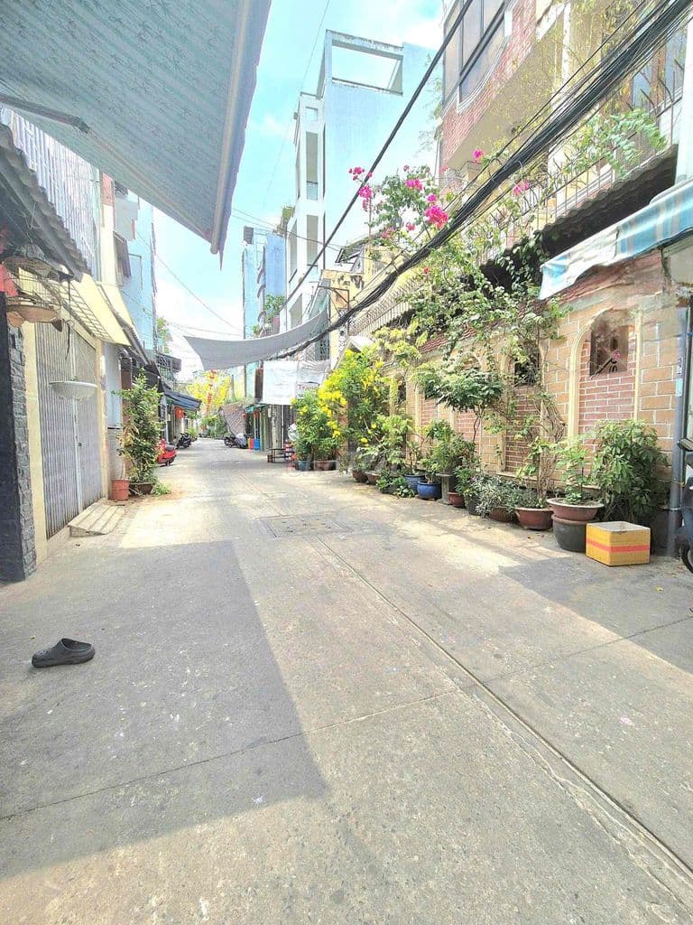 🔥 NHÀ HIẾM TÂN BÌNH – NGANG 4.8M – HẺM XE HƠI 8M – 6PN – NGAY CHỢ VẢI! - Ảnh 3