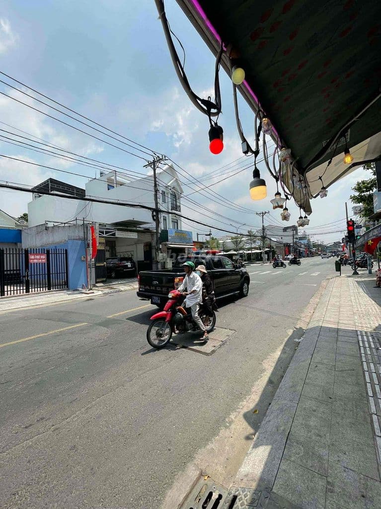 Mặt Tiền Lý Thường Kiệt - Ngang 5.8m - 3 Tầng - 120m2 - 11.5 tỷ