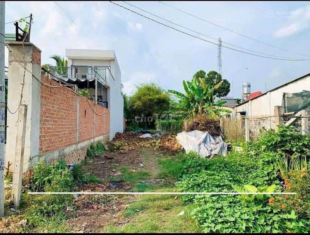 Tôi bán lô đất 102m2 giá 1tỷ950 đường Tân Thới Nhì 09 sổ hồng riêng - Ảnh 2