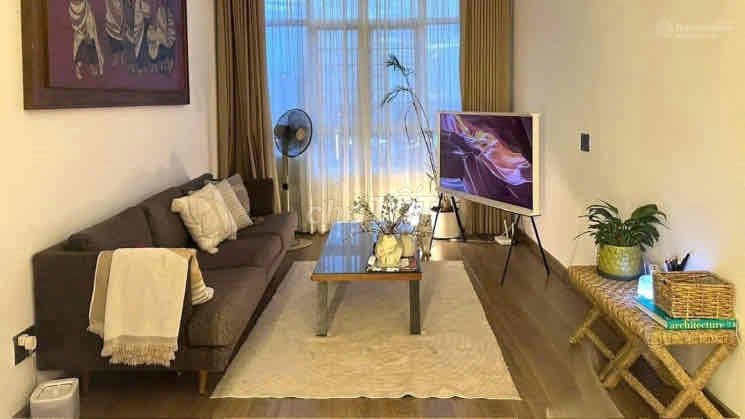 bán căn hộ 2pn tặng nội thất cao cấp như hình,sổ hồng riêng,