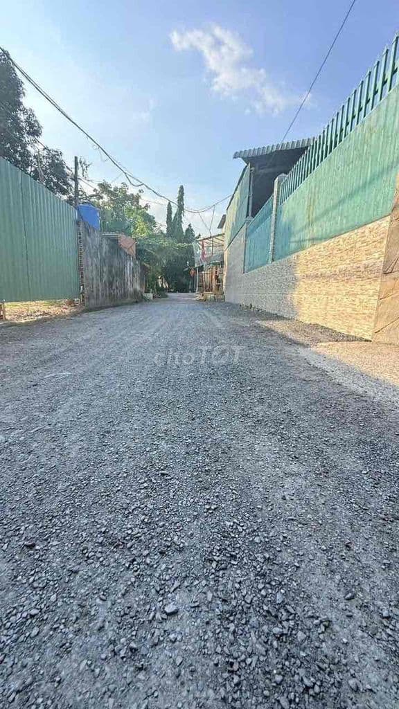 Nhà diện tích lớn 1/ Phạm Thị Giây - Ảnh 2