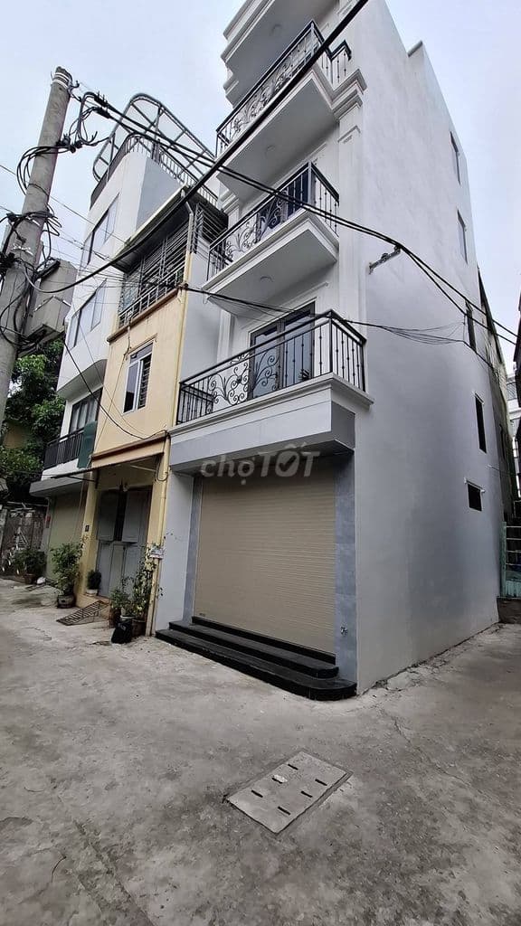bán nhà đẹp Thạch Bàn 35m² 5 tầng