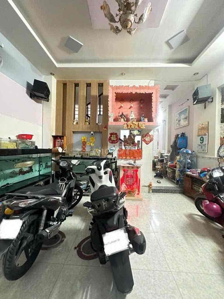 NHÀ TÂN HOÀ ĐÔNG QUẬN 6 - HẺM XE HƠI - 51M2 - 3 TẦNG - GIÁ 5.8 TỈ - Ảnh 3