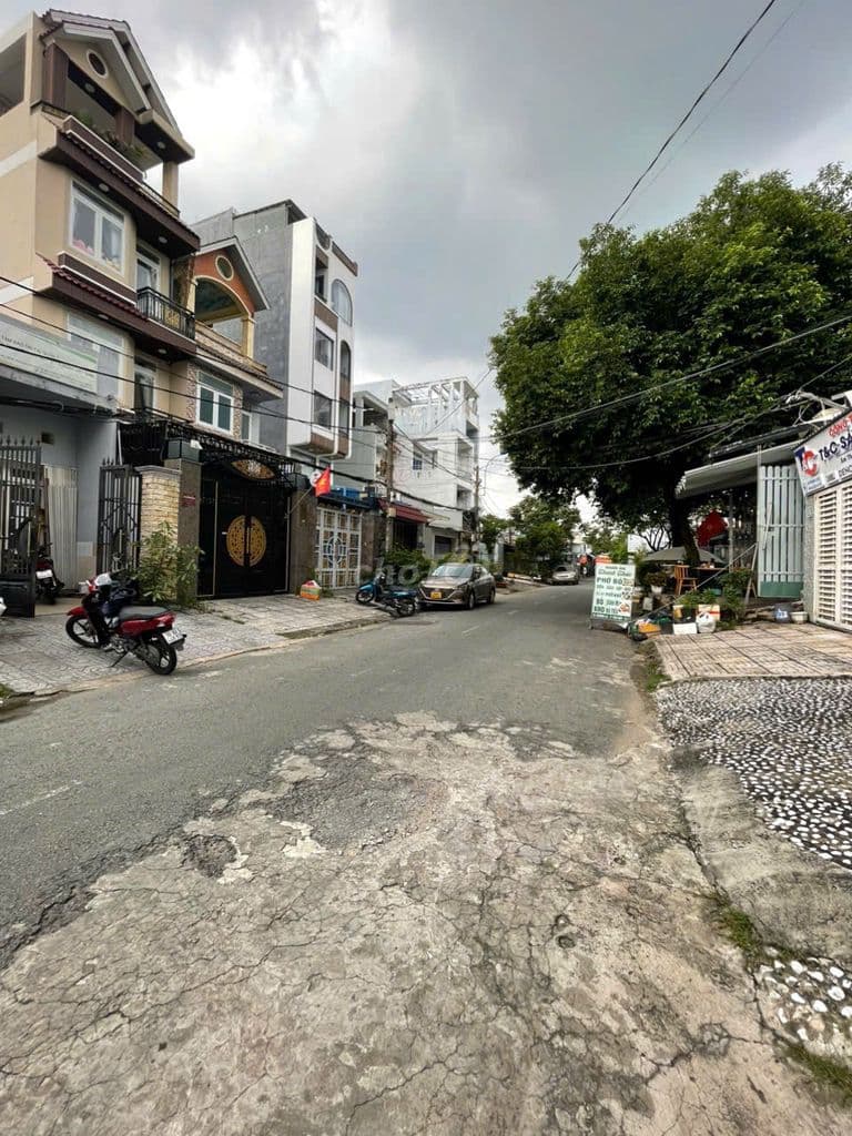 Nhà mặt tiền đường số 43 p tân quy . 4x25m SH vị trí đẹp. - Ảnh 2