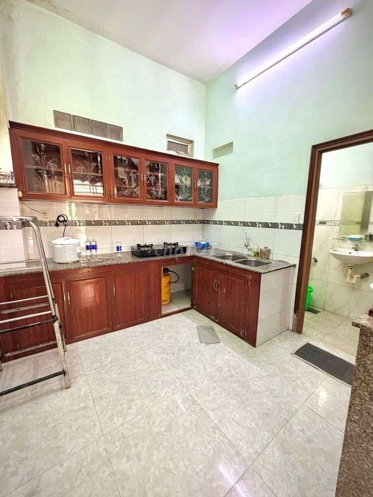 Nhà Đẹp 4 Tầng - Gần Ngã Tư 4 Xã Sát Tân Phú Q6 đường số 40m2 4x10 - Ảnh 3