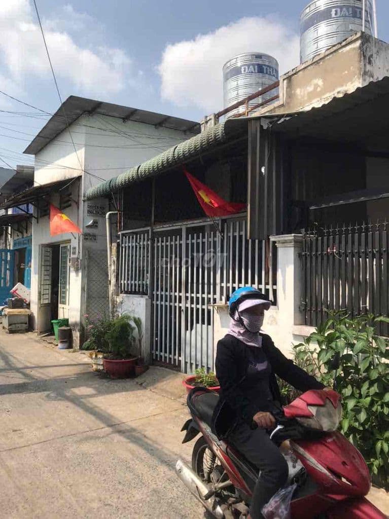 Bán dãy nhà trọ hẻm E8 đường Thới Hoà, xã Vĩnh Lộc, BC, giá 5,5 tỷ TL - Ảnh 2