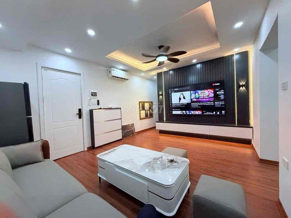 Bán tập thể phố Nguyễn Công Trứ nhà đẹp 2 thoáng 2 ngủ đủ công năng 65 - Ảnh 2