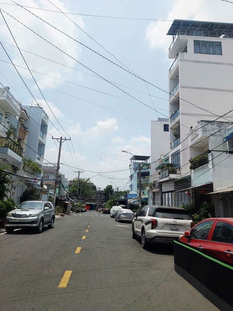 nhà 5 tầng góc 2 mặt tiền kinh doanh sau lưng chợ phạm thế hiển P4,Q8