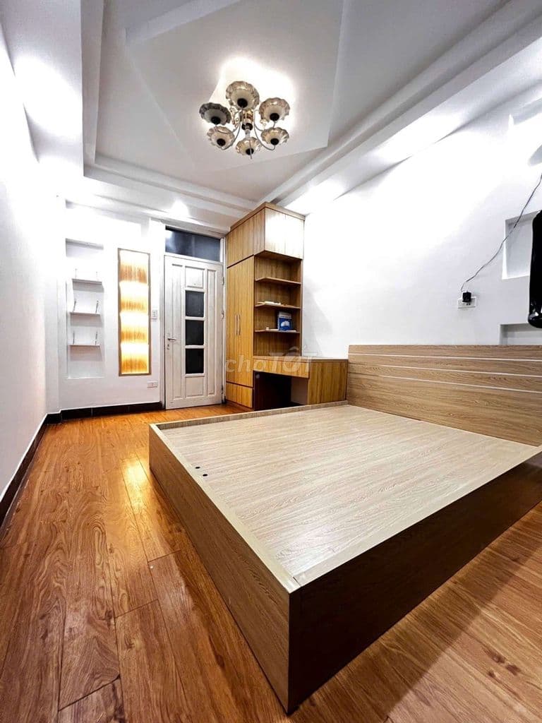 Nhà phố Cự Lộc , nhà đẹp về ở ngay - Ảnh 3