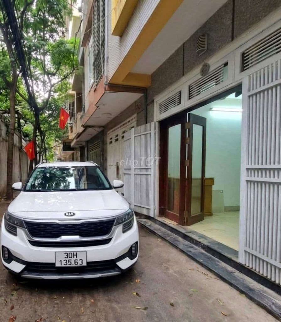 khuất Duy Tiến 50m mt4.2m 4t 4 ngủ,ô tô Thông,qua nhà,dân trí,tiện ích - Ảnh 2