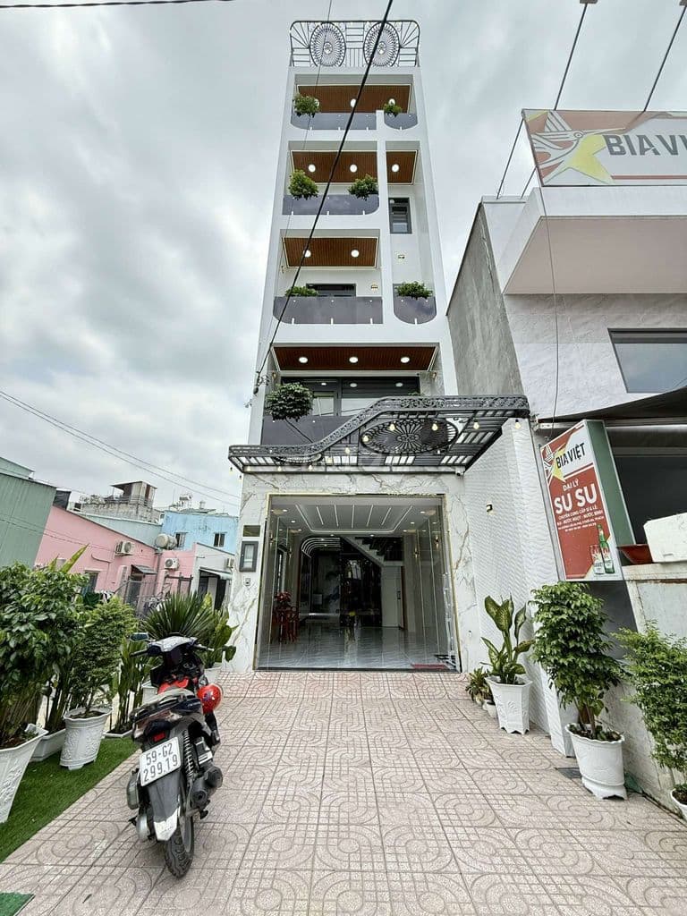 Siêu Phẩm 4 Tầng Có Thang Máy Góc 2MT Đường Cầu Ba Phụ - Thạnh Xuân 25