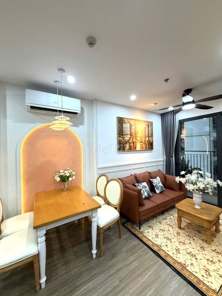 Bán căn hộ 2n1 55m giá 4.2 tỷ tại Vinhomes Smartcity