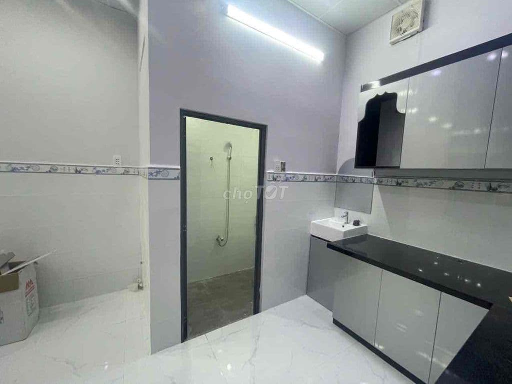 Giá 3Tỷ 800 Bán nhà 1/ Lý Chiêu Hoàng , P10 , Q6 - Ảnh 3