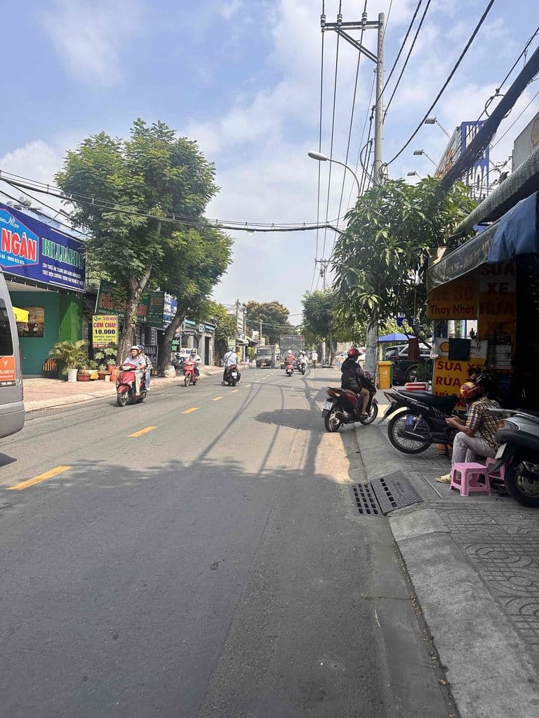 B.Á.N N.H.À LINH XUÂN 2 MẶT TIỀN HXH THÔNG 68M2 CHỈ 4.1 TỶ