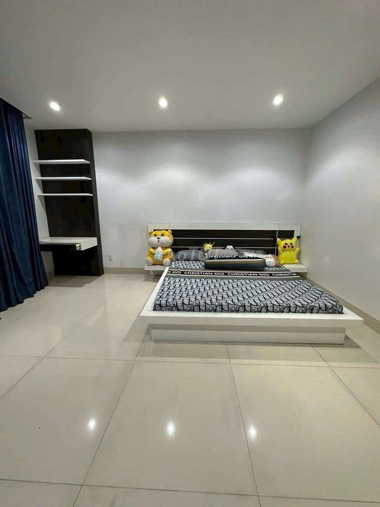 Nhà Phố 5m x 18m. 3 Tầng Mặt Tiền Lê Thị Riêng. Ngay UBND Q12 - Ảnh 3