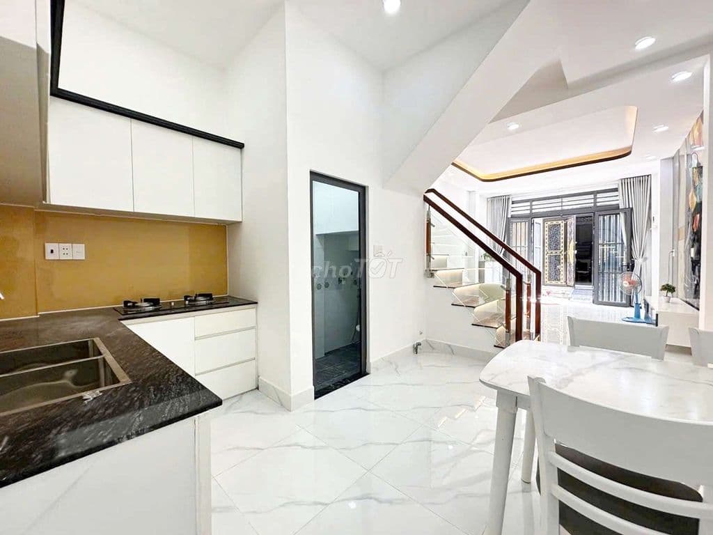 🏡 HÓT. NHÀ 2 MT. 45M. 2 LẦU. 3PN. ĐƯỜNG 4M THÔNG. BÌNH TRỊ ĐÔNG. BT - Ảnh 2