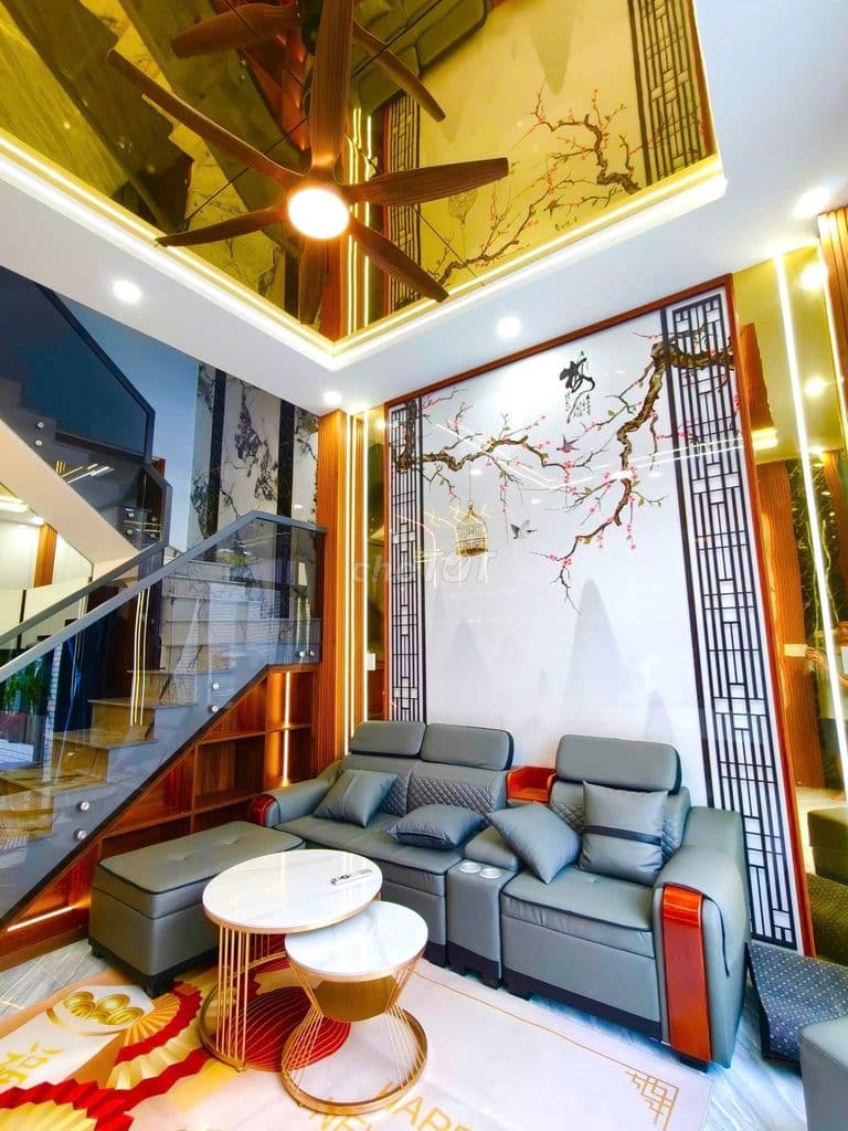 Chính chủ cần bán Nhà Mới 1 trệt 3 Tầng Lầu 2 mặt tiền có sân vườn . - Ảnh 2