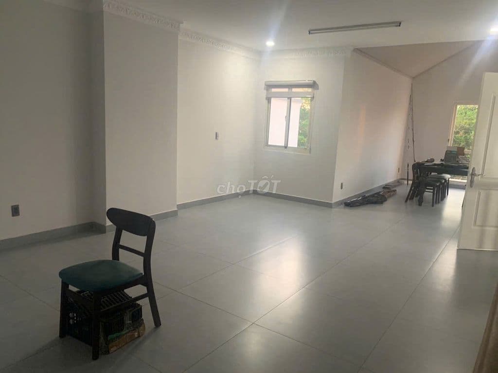 SIÊU PHẨM NHÀ PHỐ FULL NỘI THẤT, Giá bán chỉ: 14.2 tỷ. DT : 8.5 x 18m - Ảnh 3