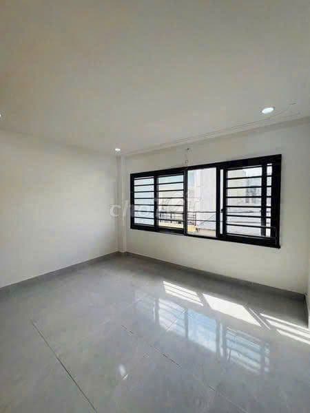 Bán nhà 1/ Ngắn Nguyễn Văn Quá, Gần nhà hàng ĐÔng Phương, giá 998 tr - Ảnh 2