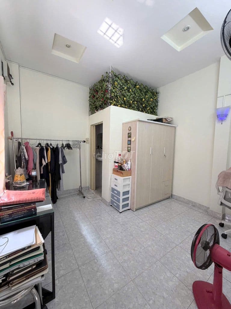 Bán nhà hẻm thông Lê Trọng Tấn ngay ĐHCT 1 lầu - Ảnh 3