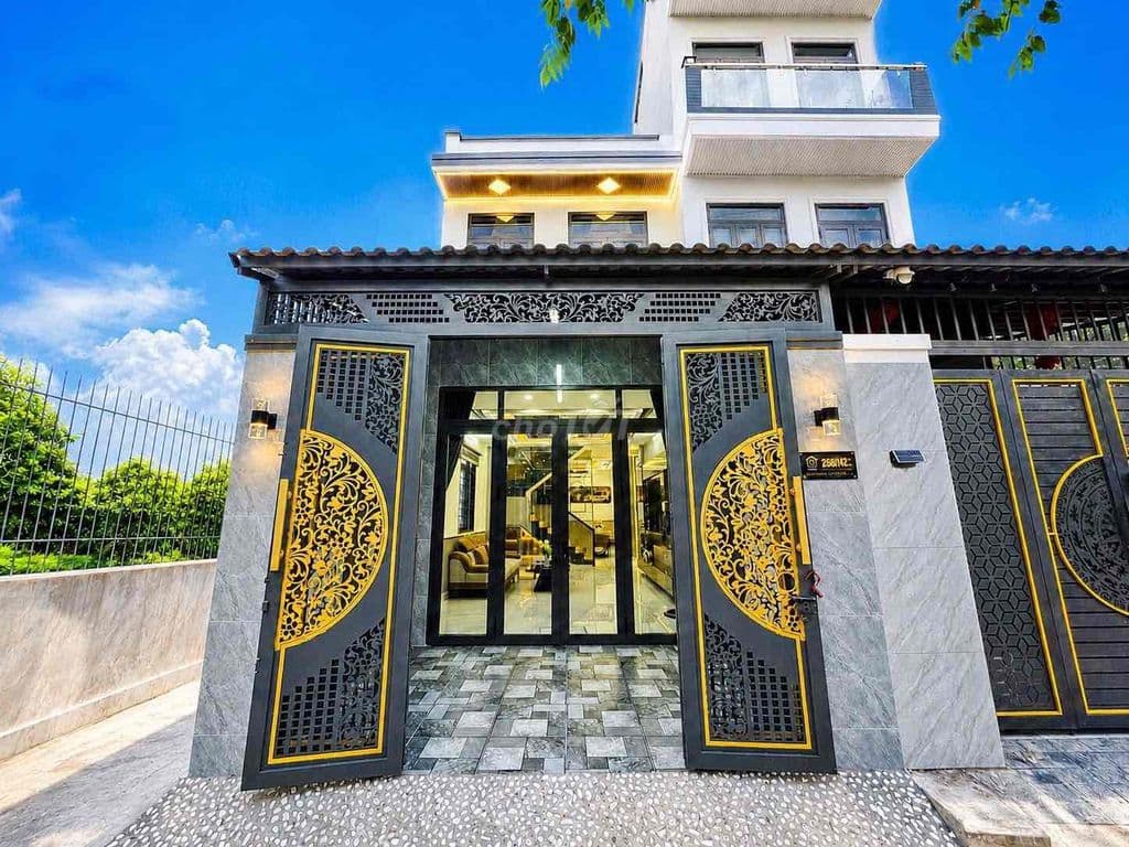 🏡 Bán nhà 2 tầng hẻm xe hơi 2581 Huỳnh Tấn Phát, Nhà Bè. 📐 Diện tích: