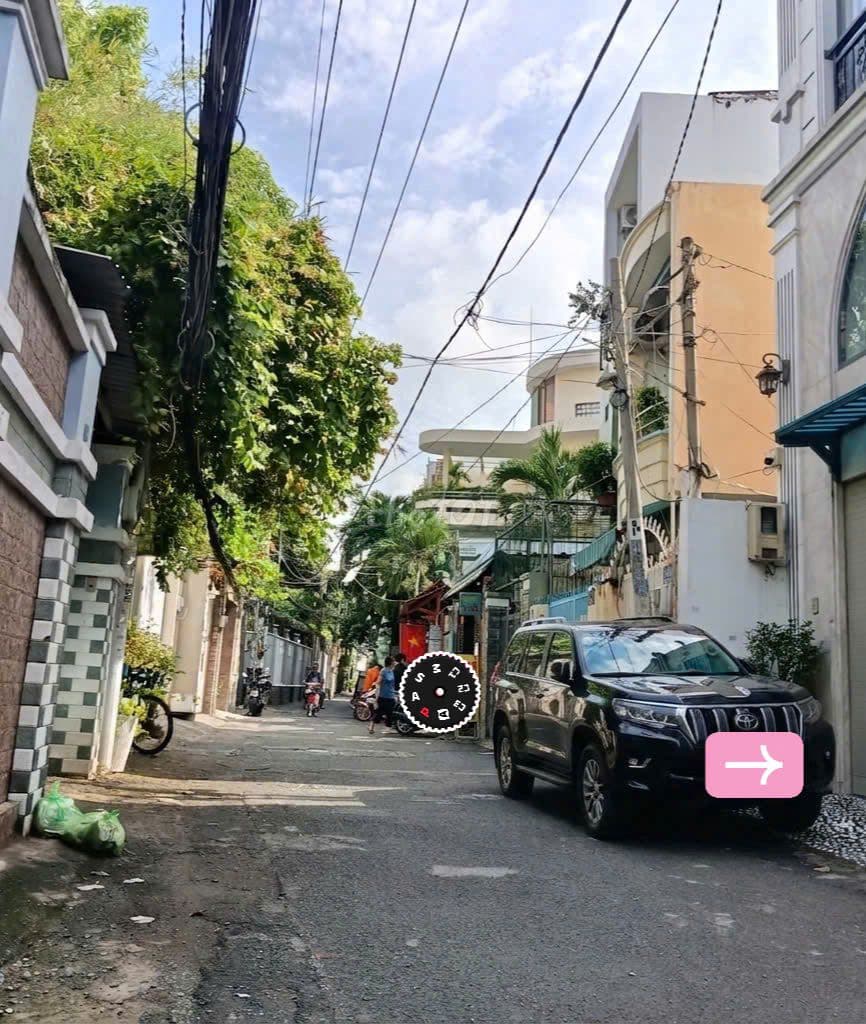 Nhà 3T x 48m2 - ĐẸP - full nội thất SANG - XH đậu cửa ra đg Nguyễn Xí