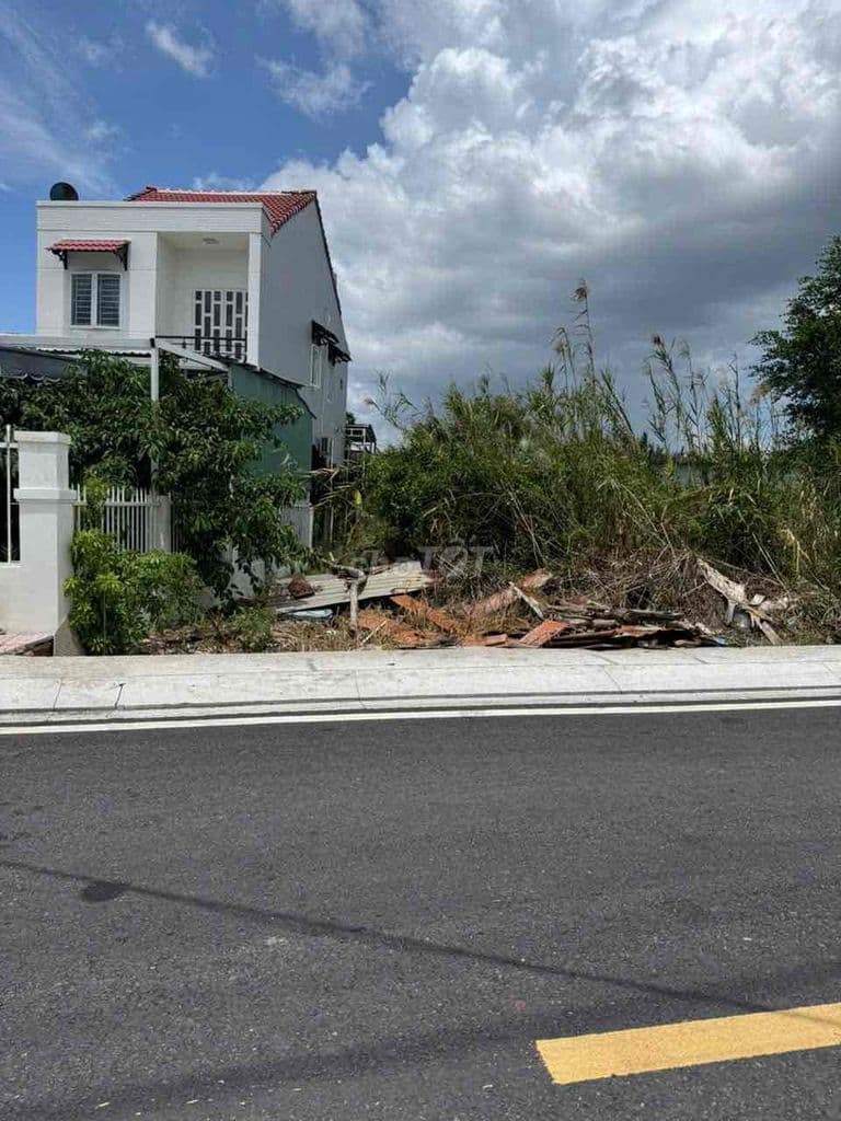 Mặt tiền Đào Sư Tích- Nhà Bè - Diện tích thực tế: 168.7m2, Ngang 5m d