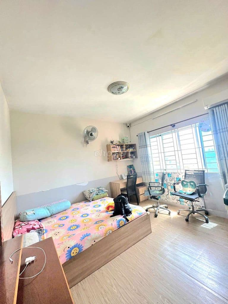 HOT!! BÁN CĂN GÓC 3 PHÒNG NGỦ - 96M2- GÒ VẤP ^^ BAN CÔNG THOÁNG MÁT Ạ - Ảnh 3