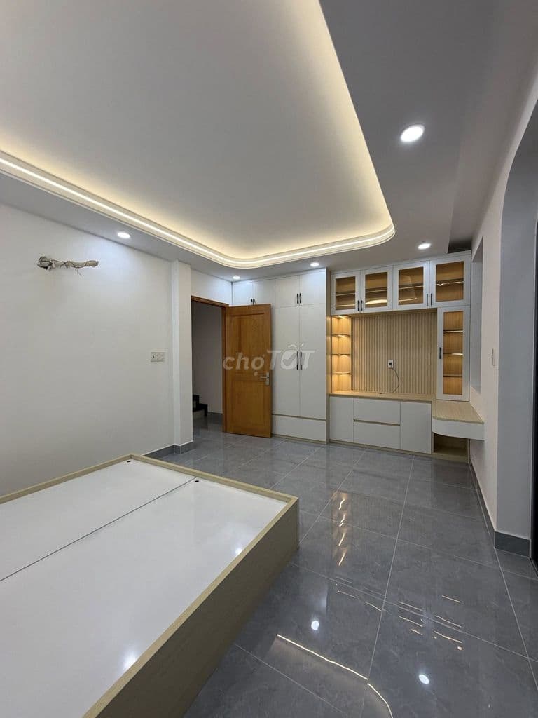 nhà 4 tầng + lửng hẻm nội bộ 6m đường Tỉnh Lộ 10