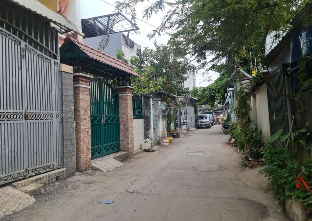 NHÀ MẶT TIỀN ĐHT 23- 92M2 - SÁT KÊNH THAM LƯƠNG