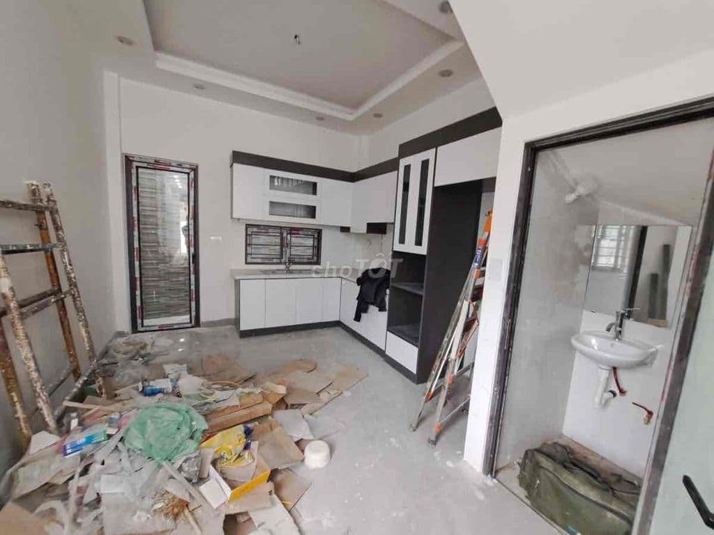 Dưới 7 tỷ có nhà mới Đông Mỹ-Oto đỗ cổng-NT cao cấp-51m*5T;MT4m;5N - Ảnh 2