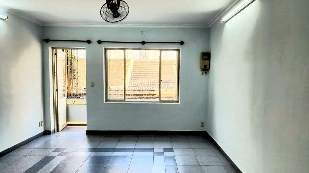 Chưa đến 70 triệu / m2 chung cư còn mới tại quận 3