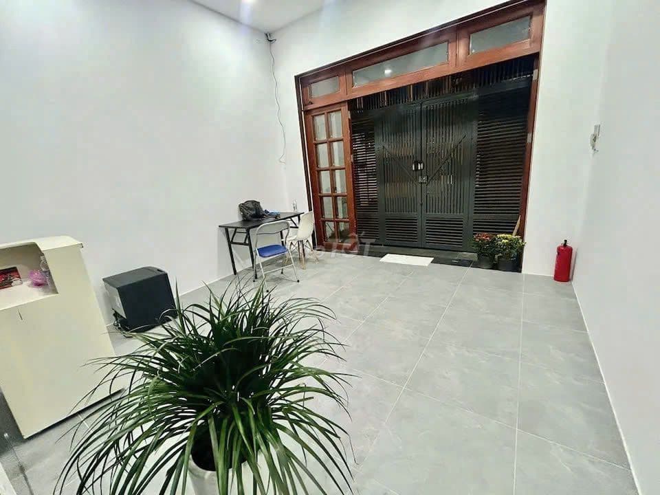 Góc 2MT Nguyễn Trãi Quận 1 | 5.5x8m | 6 Tầng TM | 13 CHDV | 17.5 Tỷ